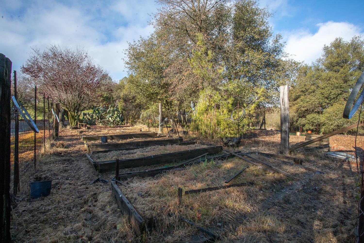 10988 Pleasant Valley Road Penn Valley, CA 95946 - Photo 43 of 90