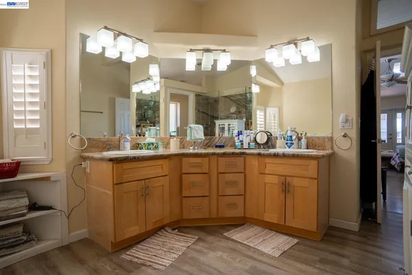 $3,950,000 | 2017 Walnut Boulevard, Brentwood, CA 94513