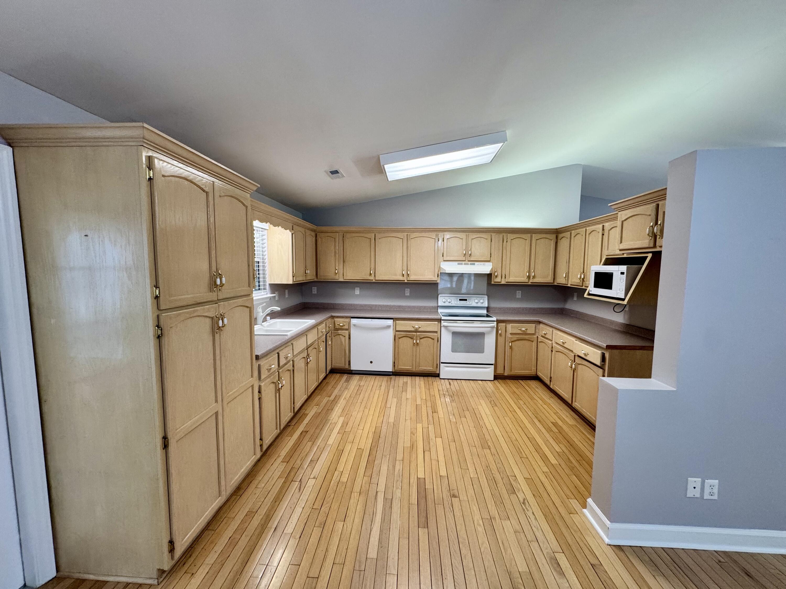 1801 Colbert Hollow Road Rock Spring, GA 30739 - Photo 12 of 38 kitchen