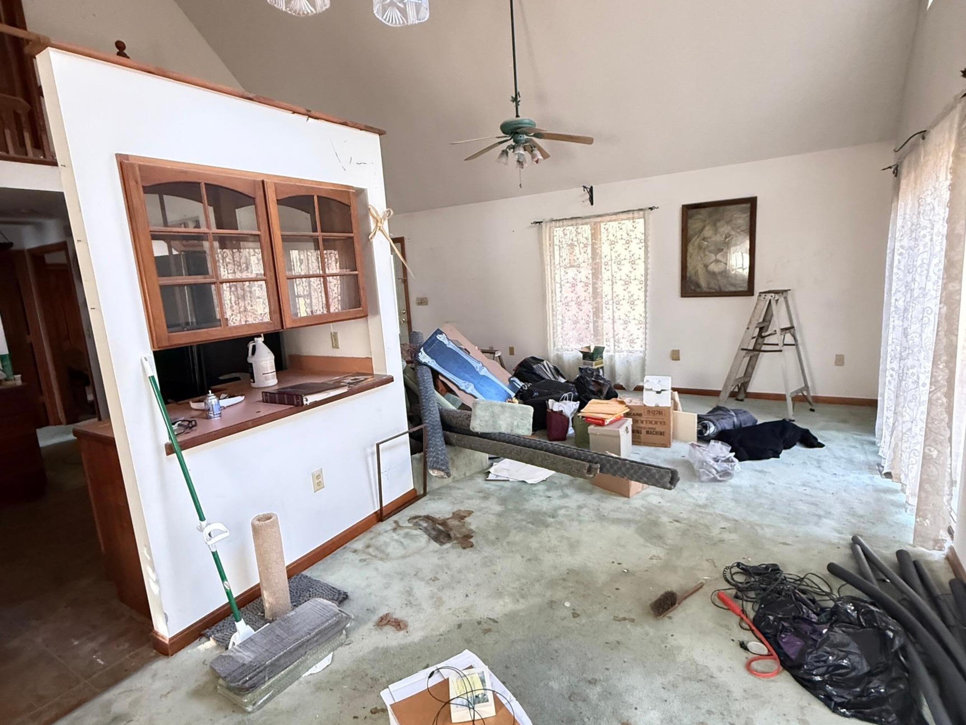 41 Delphi Road Stafford, CT 06076 - Photo 4 of 16 a living room with furniture and a window