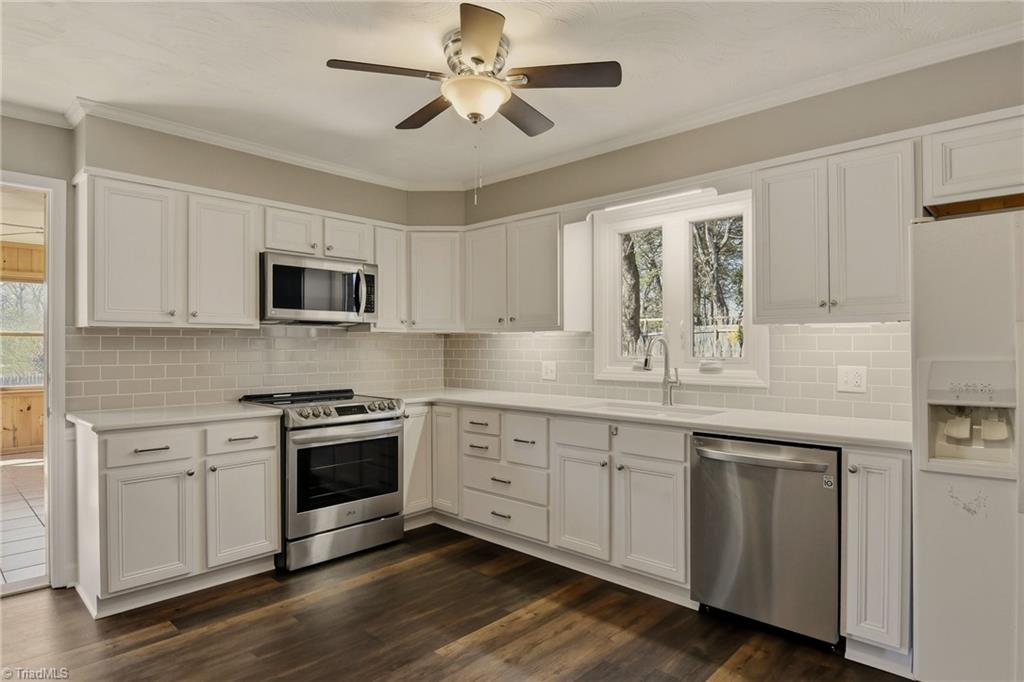 4325 Witherow Road Winston-Salem, NC 27106 - Photo 12 of 38 Gallery Image 12