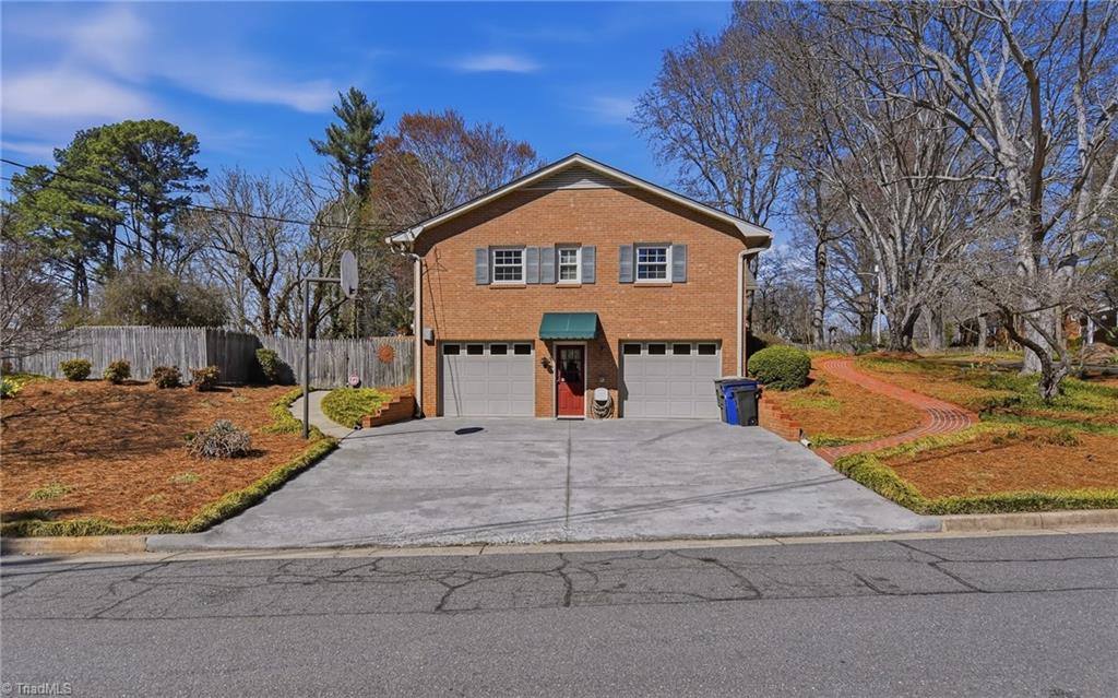 4325 Witherow Road Winston-Salem, NC 27106 - Photo 4 of 38 Plenty of parking spaces