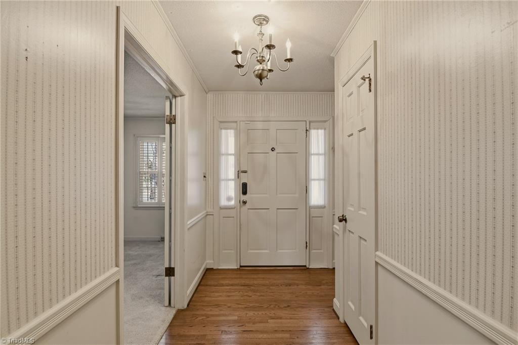 4325 Witherow Road Winston-Salem, NC 27106 - Photo 5 of 38 Entrance Hall with coat closet