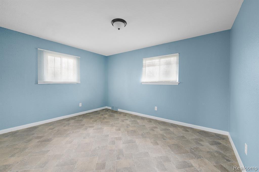 4423 Isabelle Street Inkster, MI 48141 - Photo 9 of 27 9