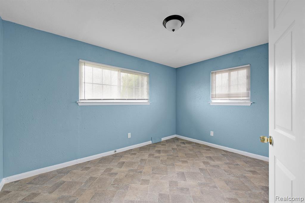 4423 Isabelle Street Inkster, MI 48141 - Photo 10 of 27 10