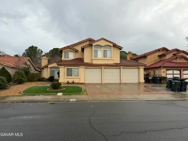 $560,000 | 1836 Bradcliff Way, Palmdale, CA 93551