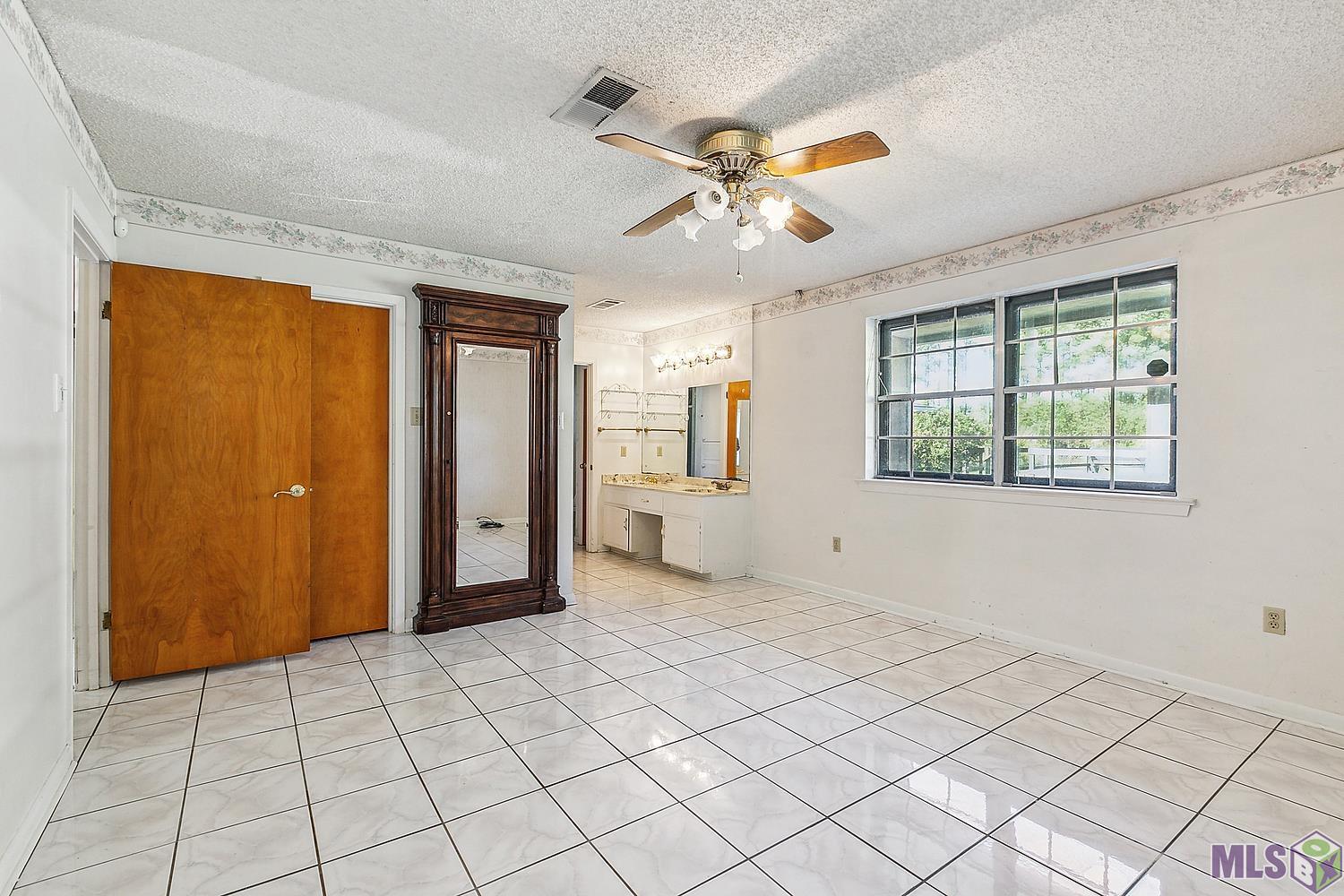 9080 Pettit Road Baker, LA 70714 - Photo 7 of 17 Gallery Image 7