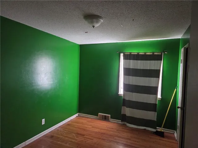 $175,000 | 8510 East 110 Terrace, Kansas City, MO 64134