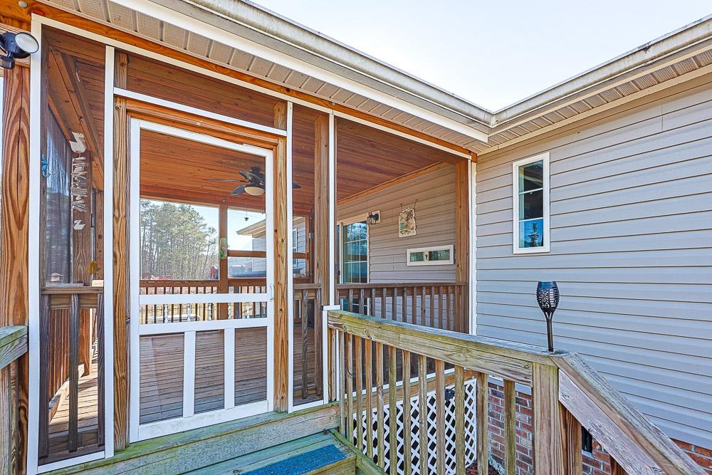6773 Hampton Road Conway, SC 29527 - Photo 31 of 39 View of screened in porch