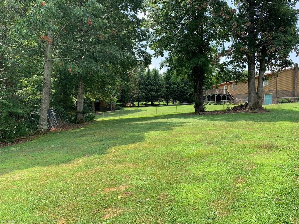 152 Oak Ridge Court Mount Airy, NC 27030 - Photo 25 of 28 Gallery Image 25