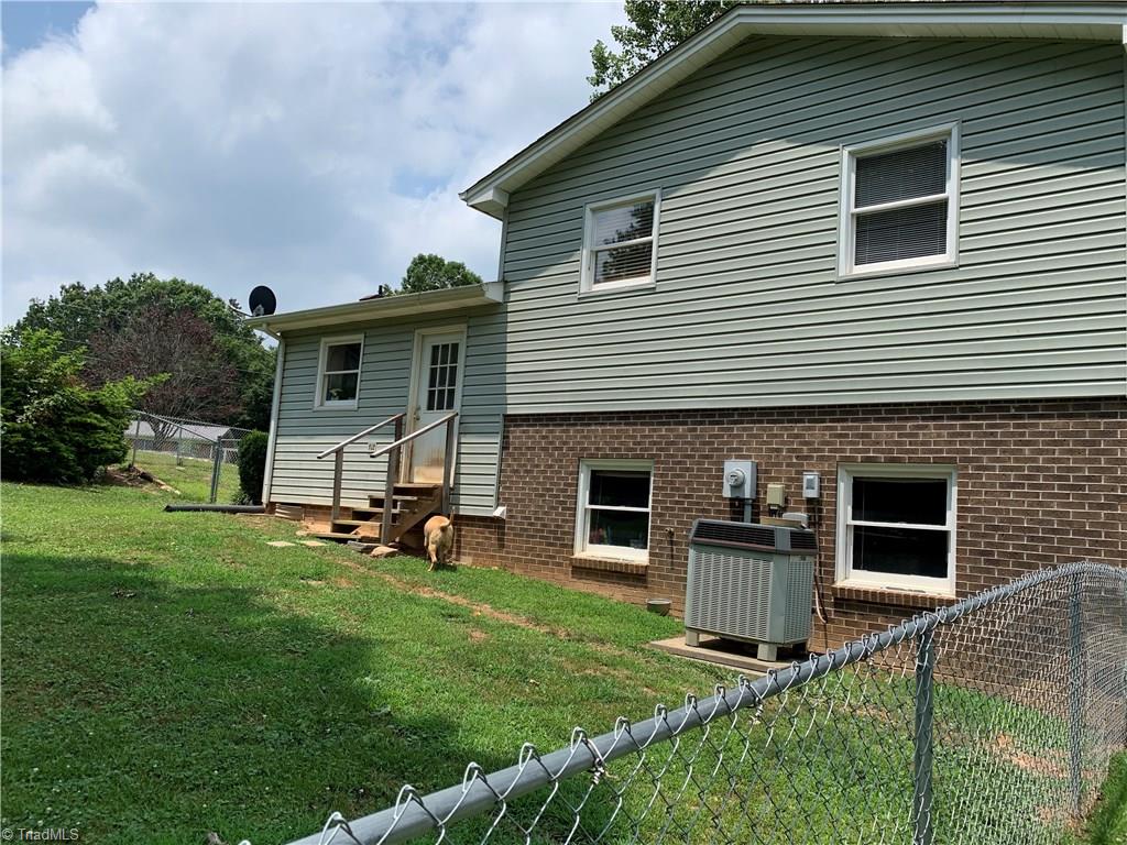 152 Oak Ridge Court Mount Airy, NC 27030 - Photo 27 of 28 Gallery Image 27