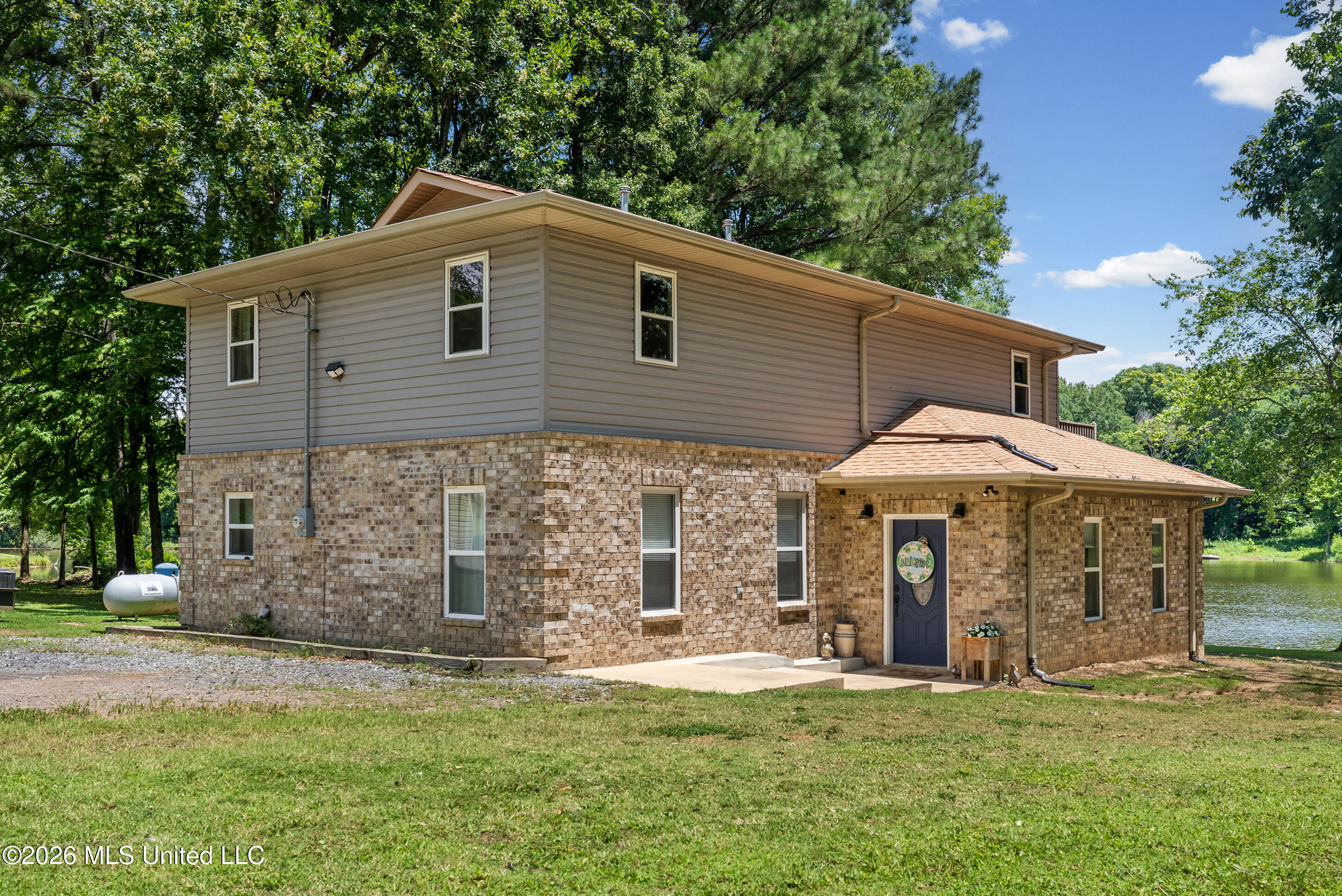 94 Walsh Road Coldwater, MS 38618 - Photo 2 of 35 2_dsc00987_print