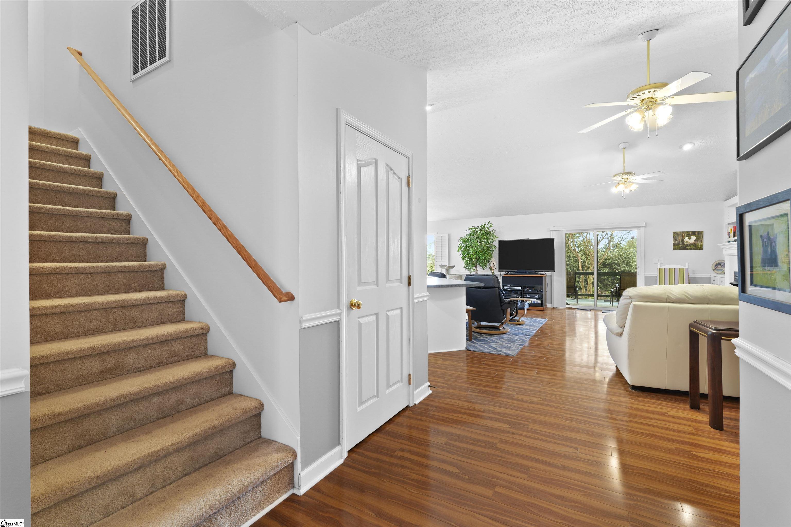 13 Terrace Ridge Drive Taylors, SC 29687 - Photo 4 of 27 Gallery Image 4