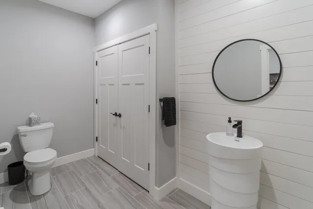 $714,900 | 795 Madison Ridge Road, Lawrenceburg, IN 47025