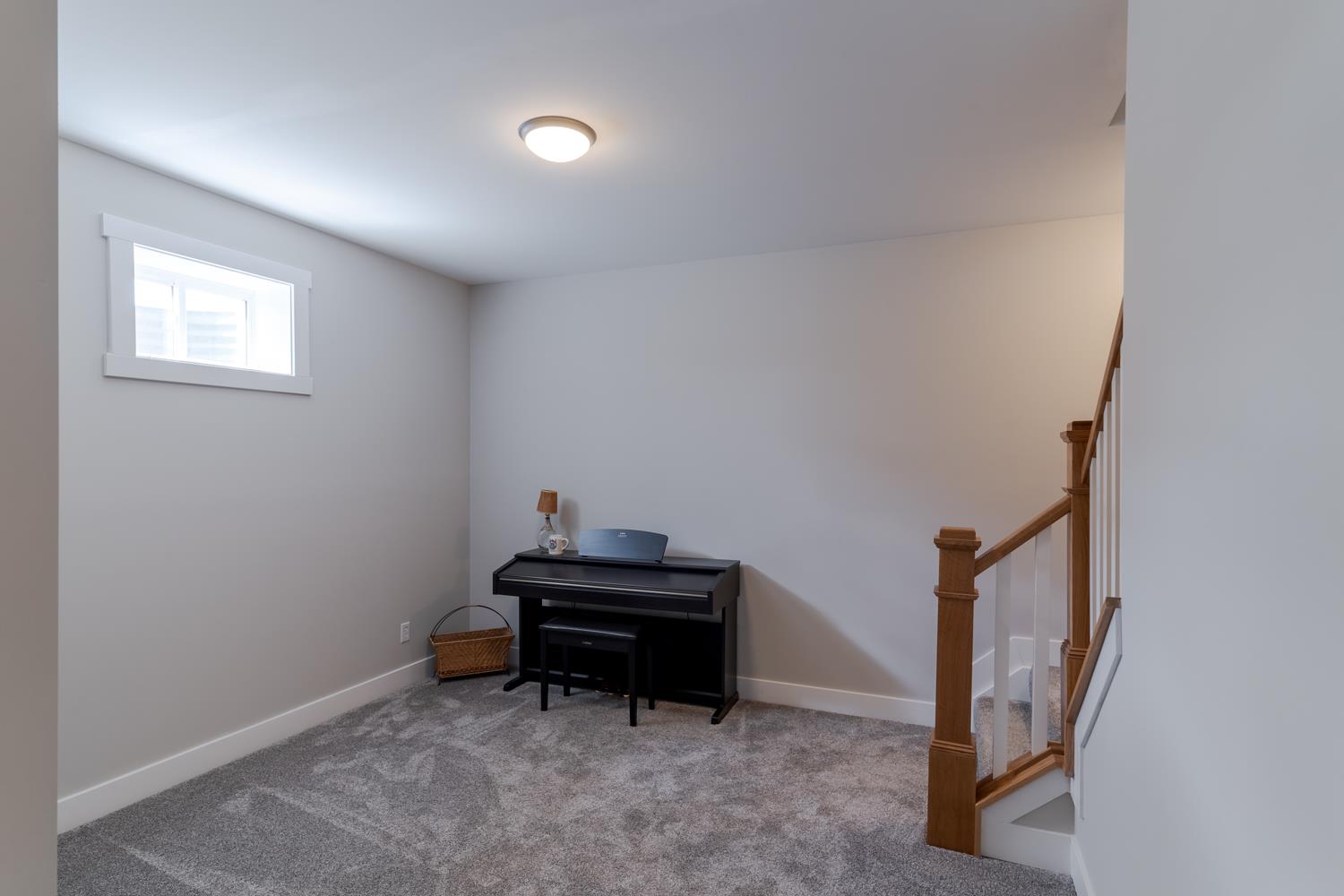 795 Madison Ridge Road Lawrenceburg, IN 47025 - Photo 40 of 72 Office area.