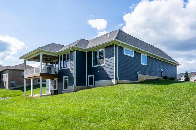 $714,900 | 795 Madison Ridge Road, Lawrenceburg, IN 47025