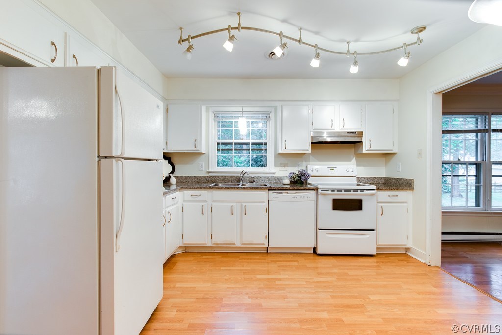 10624 Red Queen Road North Chesterfield, VA 23235 - Photo 9 of 28 Gallery Image 9
