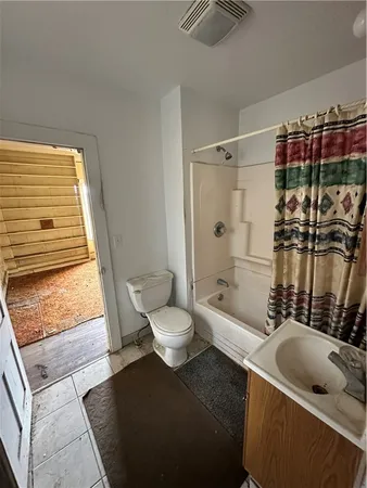 $79,900 | 355 South Genesee Street, Montour, NY 14865