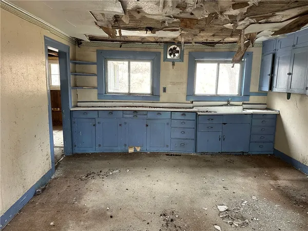 $79,900 | 355 South Genesee Street, Montour, NY 14865