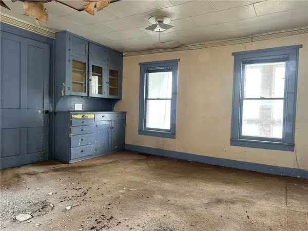 $79,900 | 355 South Genesee Street, Montour, NY 14865