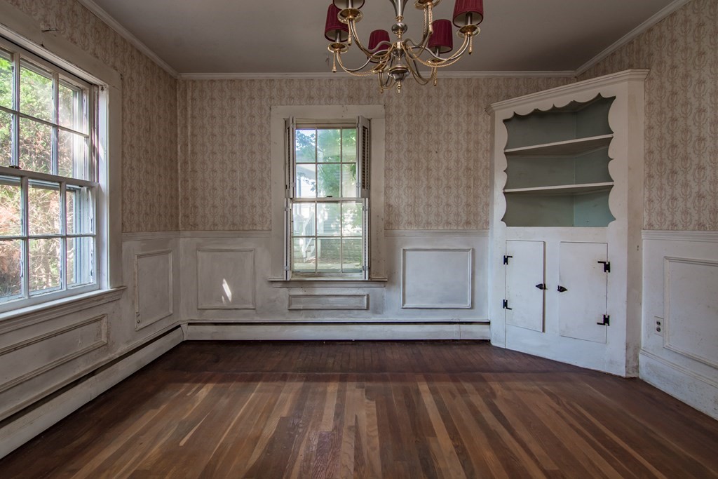 25 Topsfield Road Ipswich, MA 01938 - Photo 12 of 28 Gallery Image 12