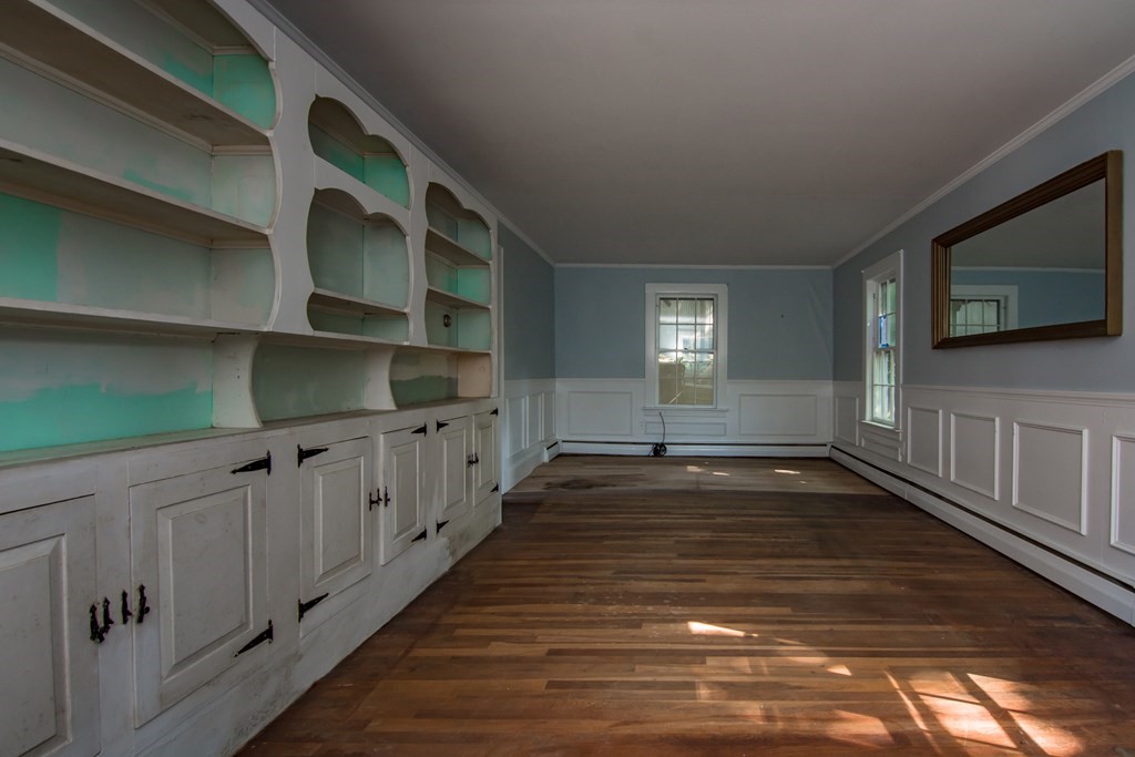 25 Topsfield Road Ipswich, MA 01938 - Photo 14 of 28 Gallery Image 14