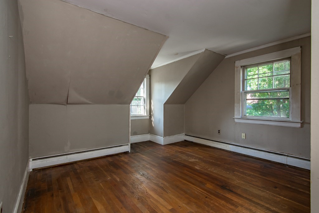 25 Topsfield Road Ipswich, MA 01938 - Photo 18 of 28 Gallery Image 18