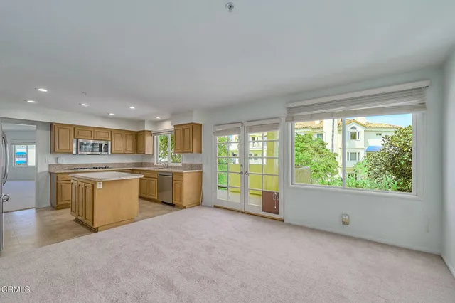 $1,150,000 | 4229 Harbour Island Lane, Oxnard, CA 93035