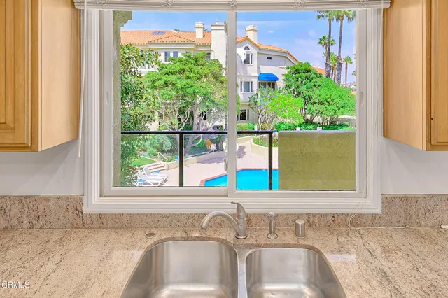 $1,150,000 | 4229 Harbour Island Lane, Oxnard, CA 93035