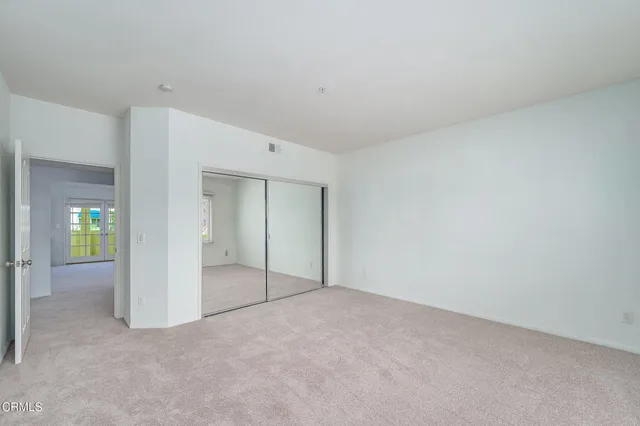 $1,150,000 | 4229 Harbour Island Lane, Oxnard, CA 93035