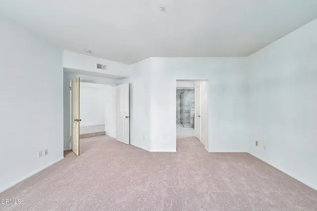 $1,150,000 | 4229 Harbour Island Lane, Oxnard, CA 93035