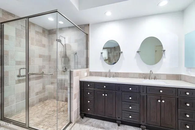 $1,150,000 | 4229 Harbour Island Lane, Oxnard, CA 93035