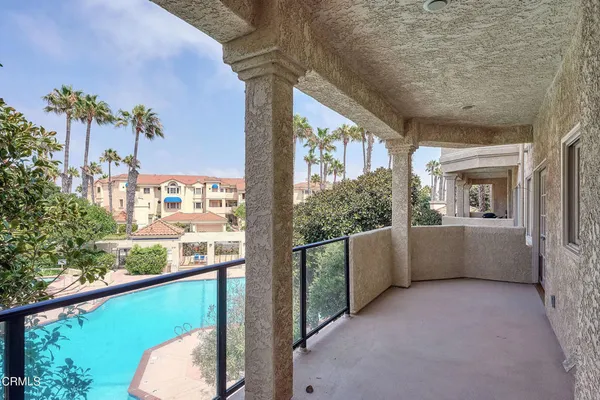 $999,999 | 4229 Harbour Island Lane, Oxnard, CA 93035