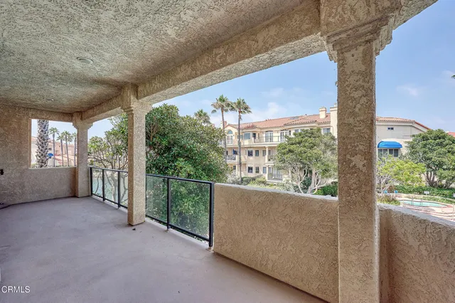 $1,150,000 | 4229 Harbour Island Lane, Oxnard, CA 93035