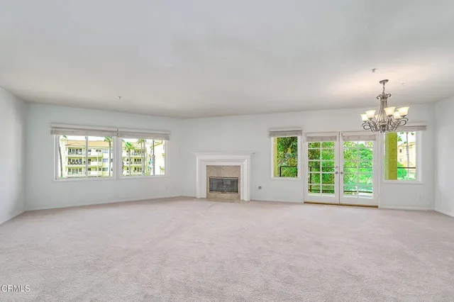 $1,150,000 | 4229 Harbour Island Lane, Oxnard, CA 93035