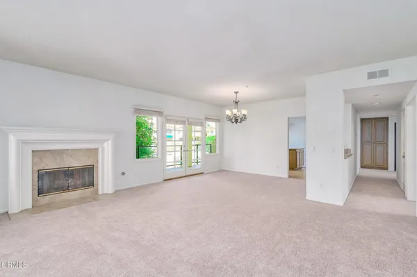$999,999 | 4229 Harbour Island Lane, Oxnard, CA 93035