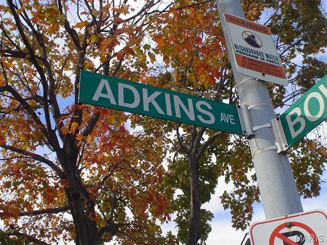 $249,999 | 6147 Adkins Avenue, St. Louis, MO 63116