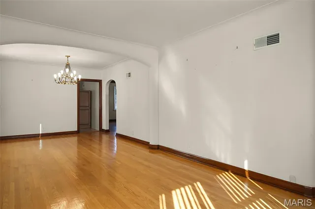 $249,999 | 6147 Adkins Avenue, St. Louis, MO 63116