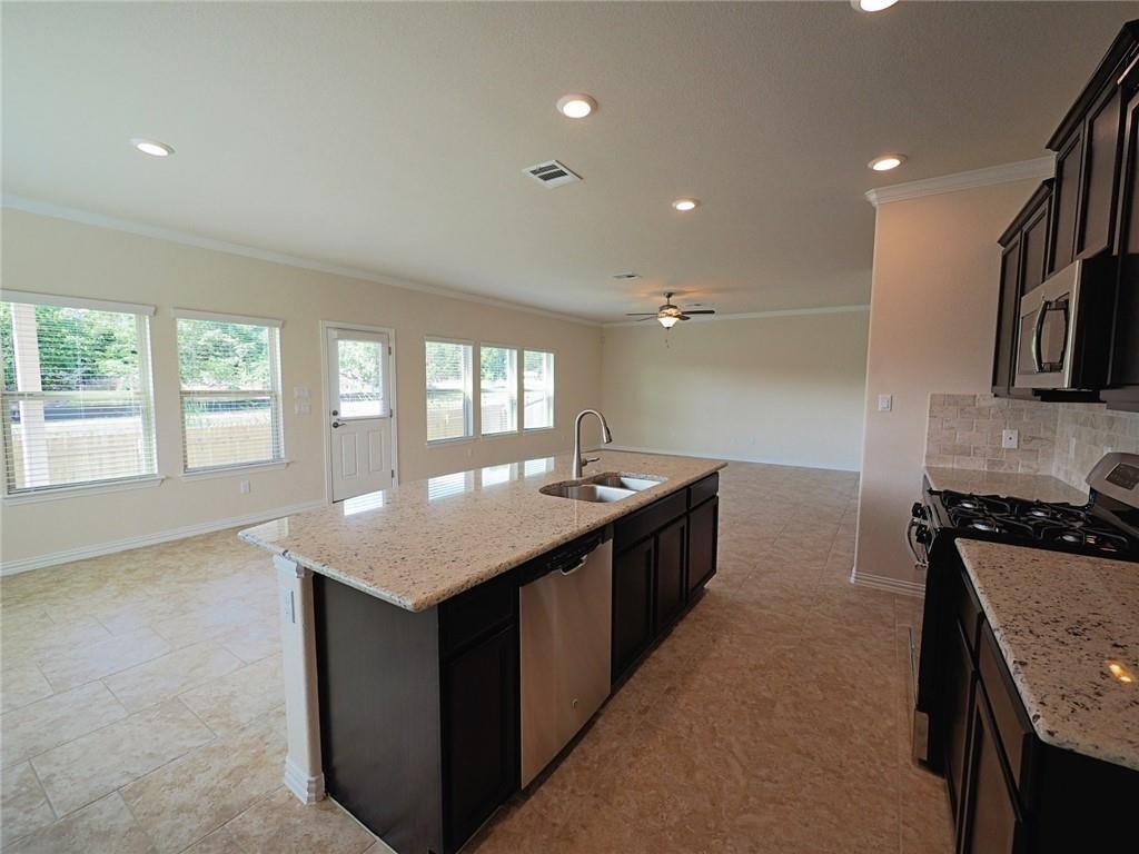 1308 Camino Court Leander, TX 78641 - Photo 6 of 30