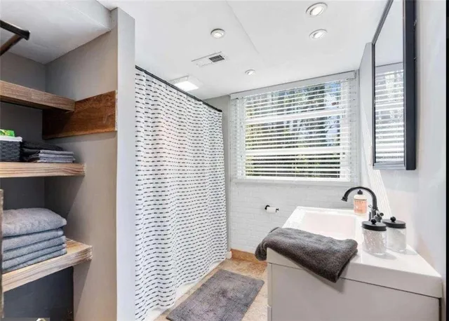 $719,500 | 160 Riverdale Drive, Athens, GA 30605