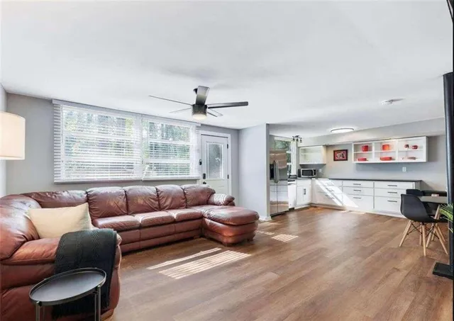 $719,500 | 160 Riverdale Drive, Athens, GA 30605