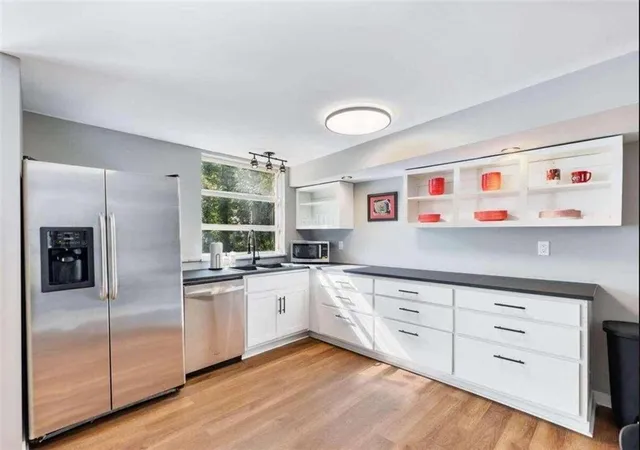 $719,500 | 160 Riverdale Drive, Athens, GA 30605