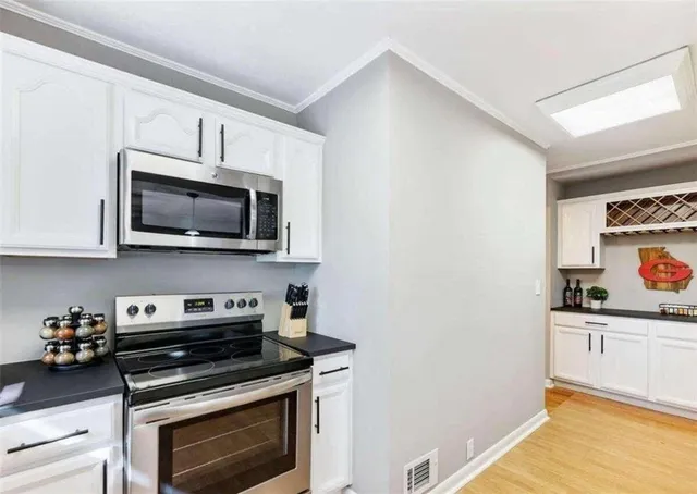 $719,500 | 160 Riverdale Drive, Athens, GA 30605