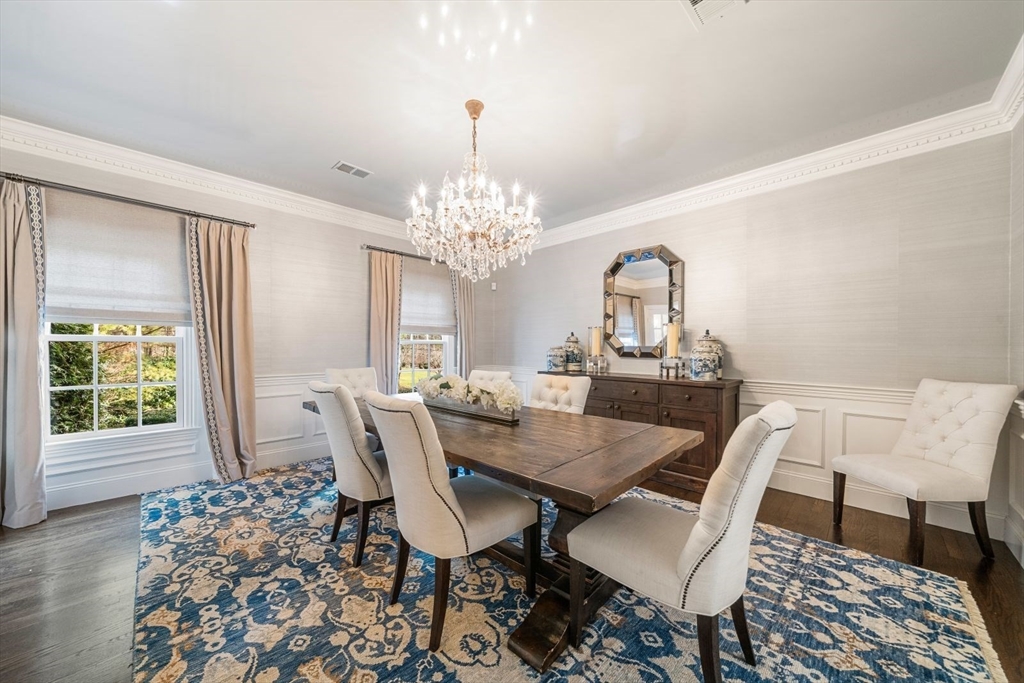 81 Montvale Road Weston, MA 02493 - Photo 15 of 42