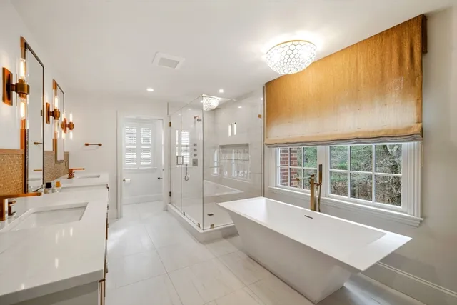 $4,300,000 | 81 Montvale Road, Weston, MA 02493