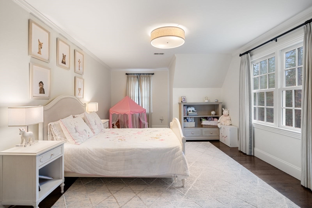 81 Montvale Road Weston, MA 02493 - Photo 28 of 42