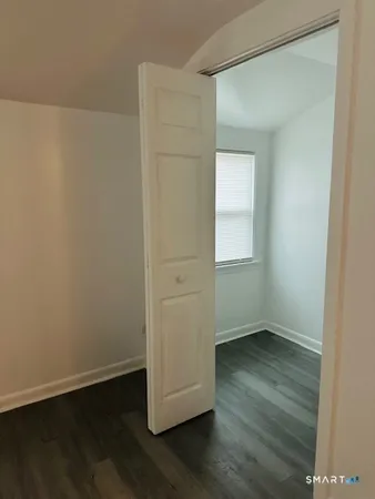 $1,800 | 57 Ridgeview Circle, New London, CT 06320