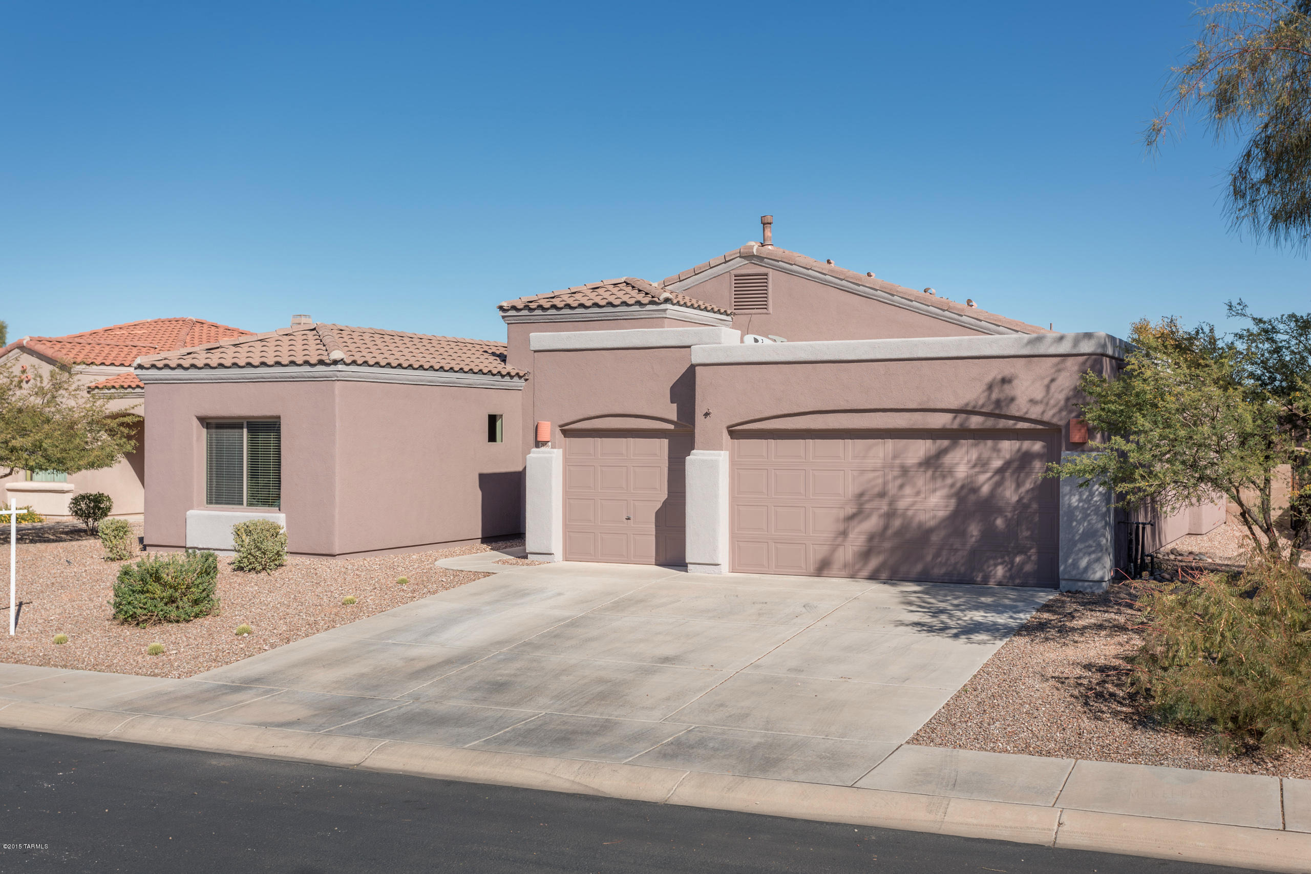 7586 West Sugar Ranch Road Tucson, AZ 85743 - Photo 1 of 26