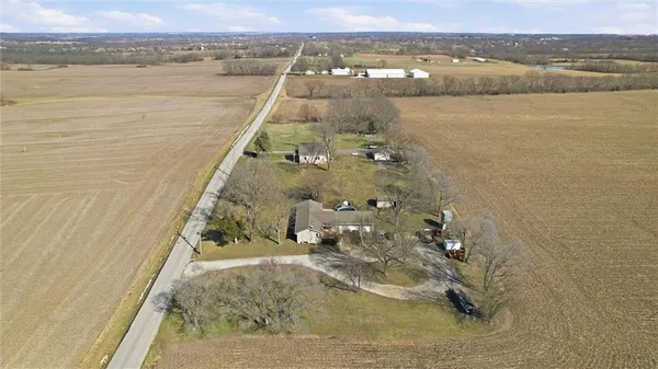 $589,950 | 13641 Hollingsworth Road, Kansas City, KS 66109