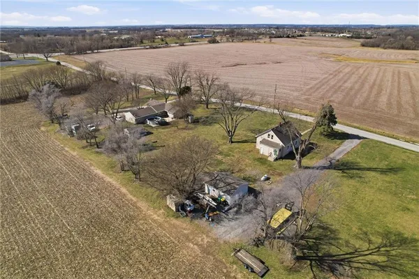 $589,950 | 13641 Hollingsworth Road, Kansas City, KS 66109